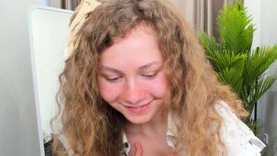 Sexy Amateur 18 Blond Teen First Time Webcam - drtuber