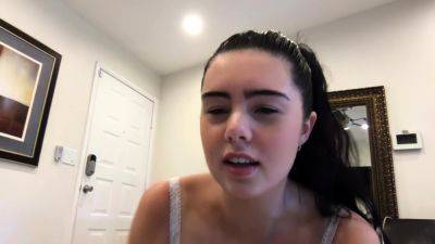 Amateur Webcam Teen Masturbates And Teases - drtuber