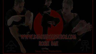 Karate Girl Soles - Stefania Mafra - hotmovs.com