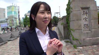 0000136_巨乳の日本人女性がグラインド騎乗位する痙攣イキセックス - hclips - Japan