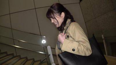 0000128_巨乳長身スレンダーの日本人女性がガン突きされる痙攣イキセックス - upornia - Japan