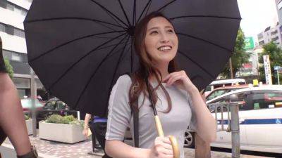 0000247_貧乳スレンダーの日本人女性がグラインド騎乗位する素人ナンパ絶頂セックス - upornia - Japan