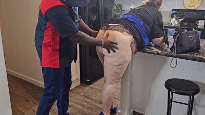 Big Ass Cheating Wife Seduces Mechanic And Gives Him Blowjob As Payment For Repair - hclips