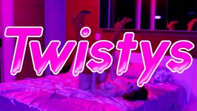 Luna Star - Whitney Wright - Luna - Luna Star and Whitney Wright get kinky in Girl Gang Part 3 - Twistys - sexu.com