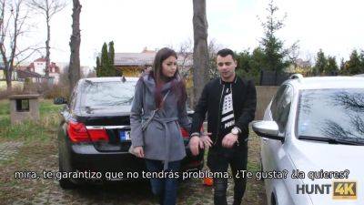 Teenage guampa receives a hot cash for a new car and a hot fuck - sexu.com - Czech Republic