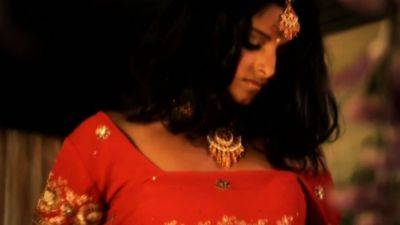 Sacred And Stunning Erotic Lady - drtuber - India