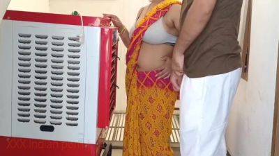 Cooler Repair Man Fuck In Hindi 10 Min - hotmovs.com - India