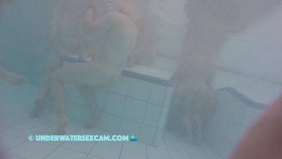 Many - This Young Couple Plays Together Underwater In Front Of Many People - hclips