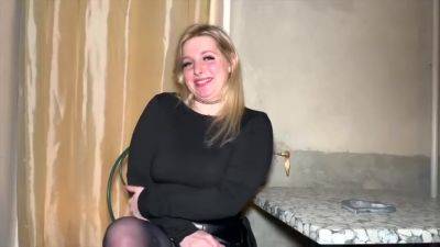 Of Sex - Real French Blonde Amateur Has Thirsty Of Sex - hotmovs.com - France