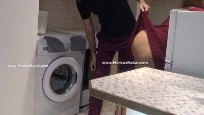 Dumb Maid Trapped in Washing Machine - xxxfiles.com