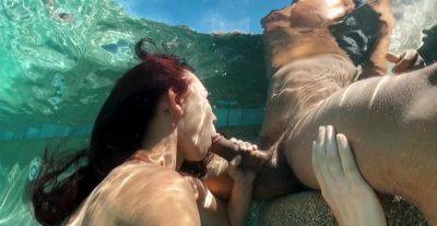 A bit of underwater blowjob and she's set to fuck in the kinkiest manners - alphaporno.com